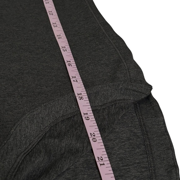 Athleta Charcoal Heather Long Sleeve Top - Style: The Uptempo & Thumbholes B10 - Picture 7 of 10